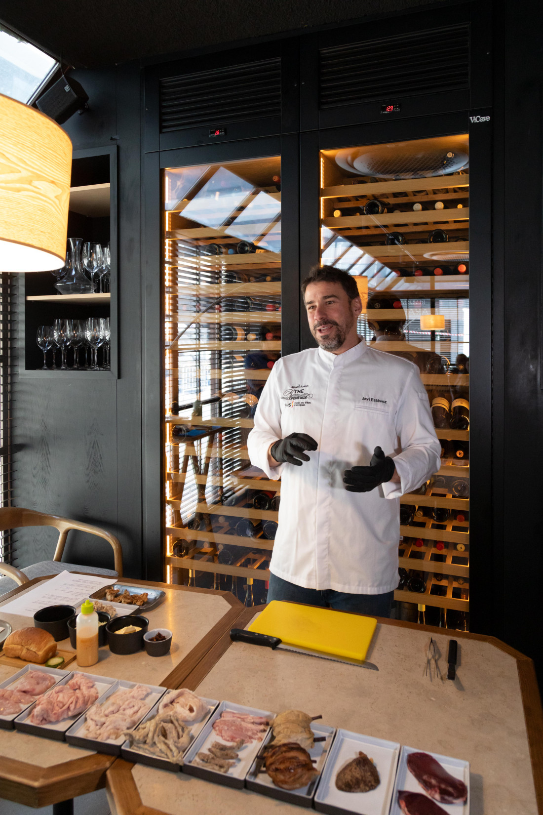 El cocinero Javi Estévez en La Tasquería